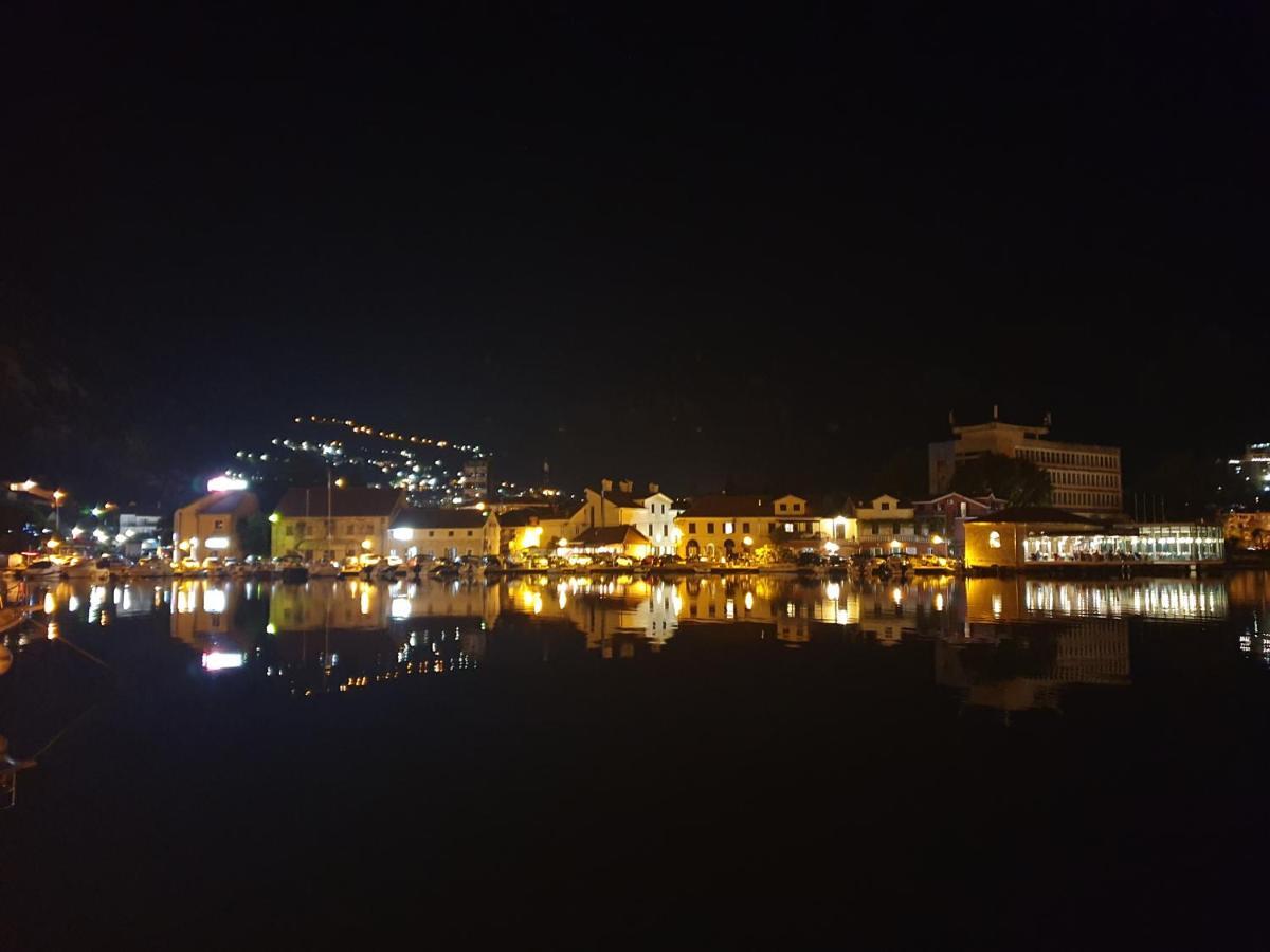 Kotor Center W公寓 外观 照片
